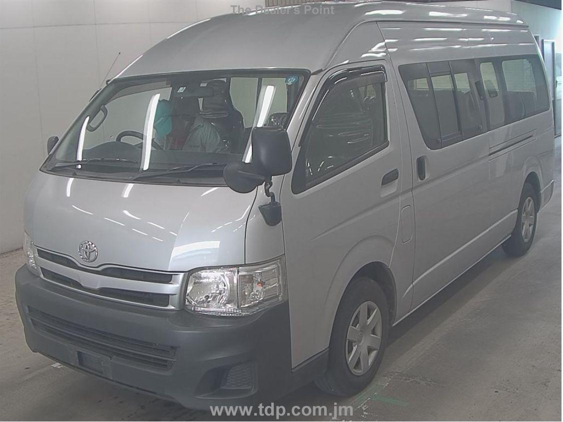 TOYOTA HIACE BUS 2012 Image 4