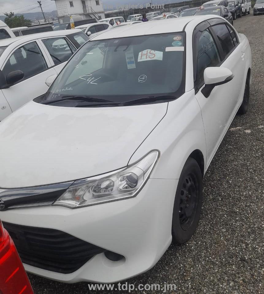 TOYOTA COROLLA AXIO 2017 Image 4