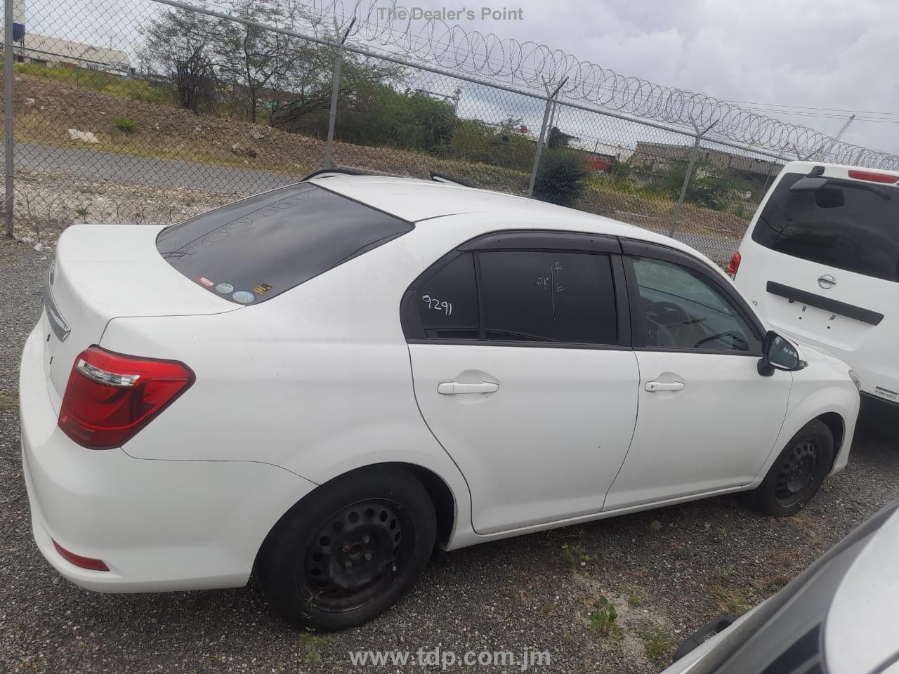 TOYOTA COROLLA AXIO 2017 Image 5