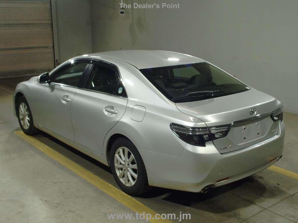 TOYOTA MARK X 2018 Image 20