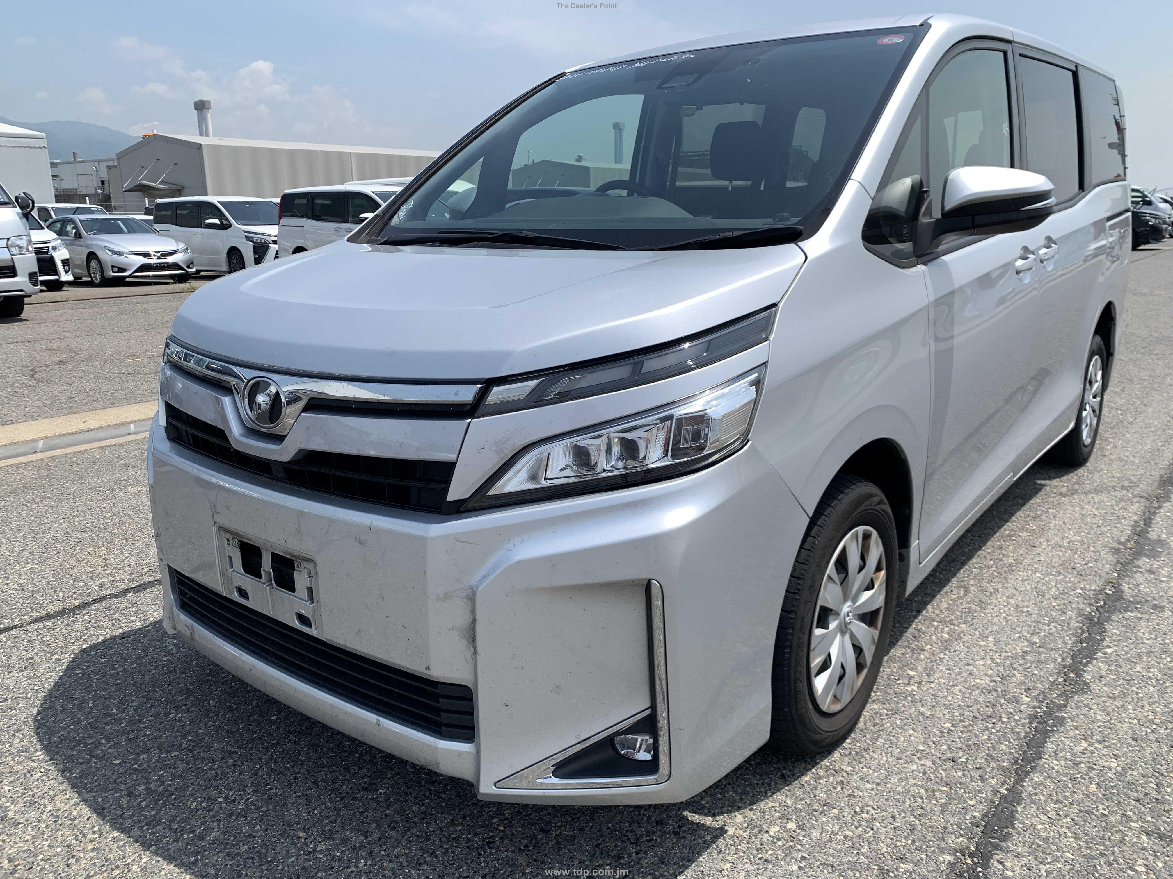 TOYOTA VOXY 2020 Image 9