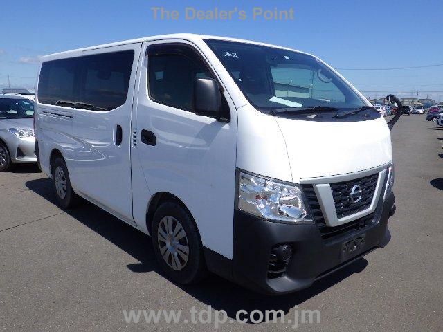 NISSAN NV350 CARAVAN 2019 Image 19