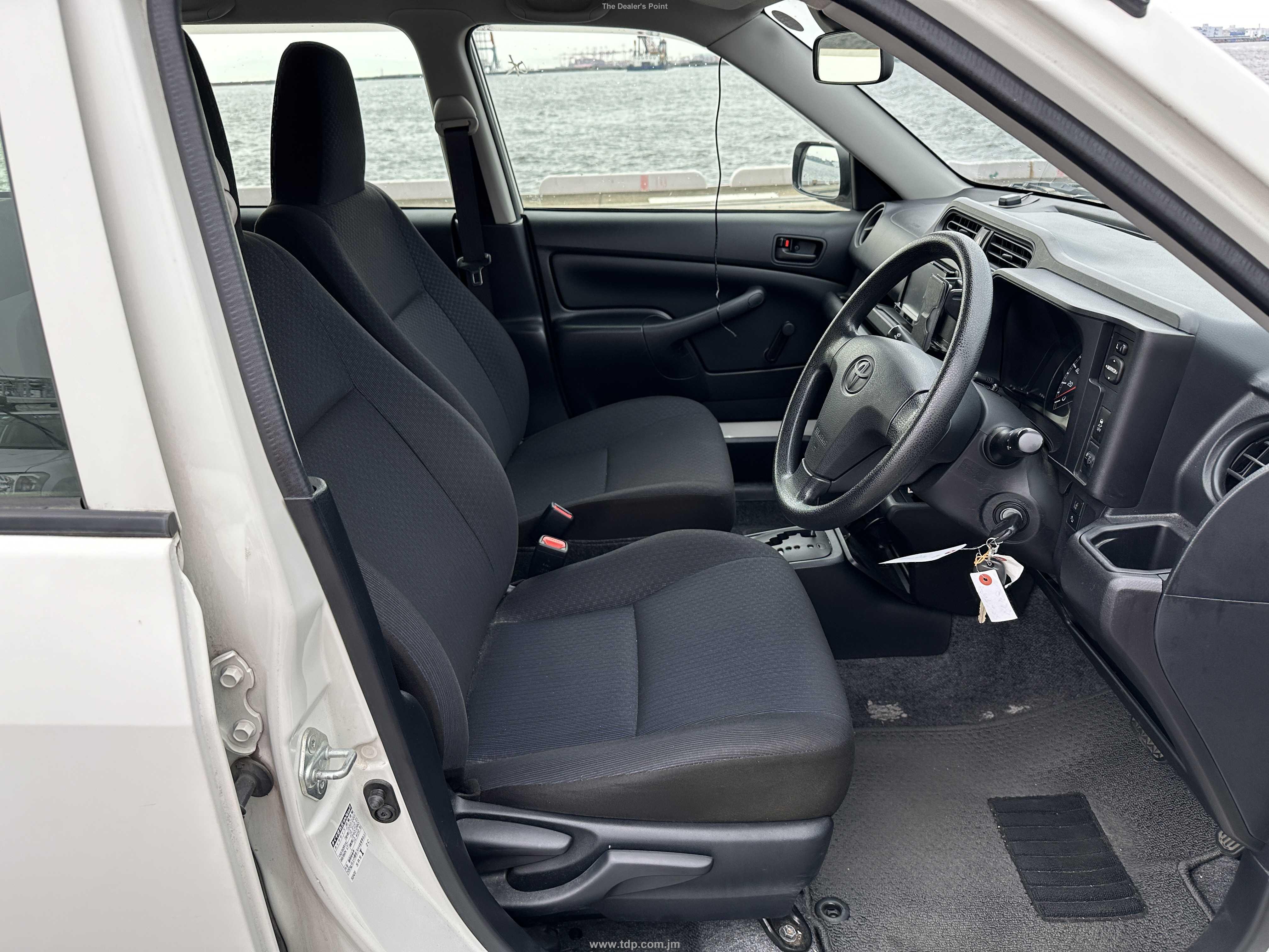 TOYOTA PROBOX 2019 Image 23