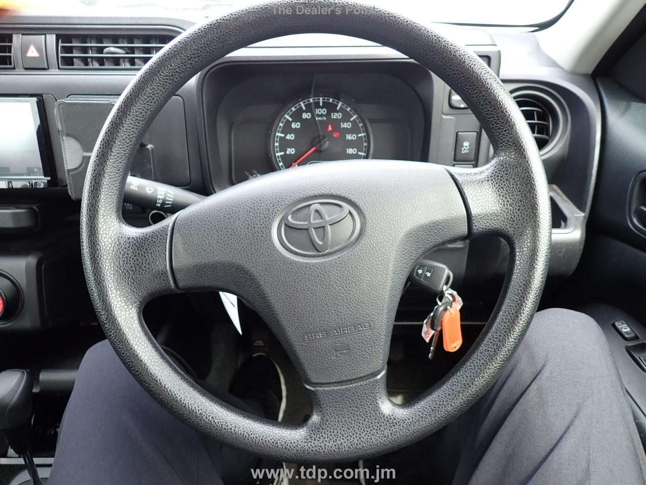 TOYOTA PROBOX 2019 Image 8