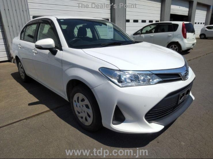 TOYOTA COROLLA AXIO 2019 Image 2