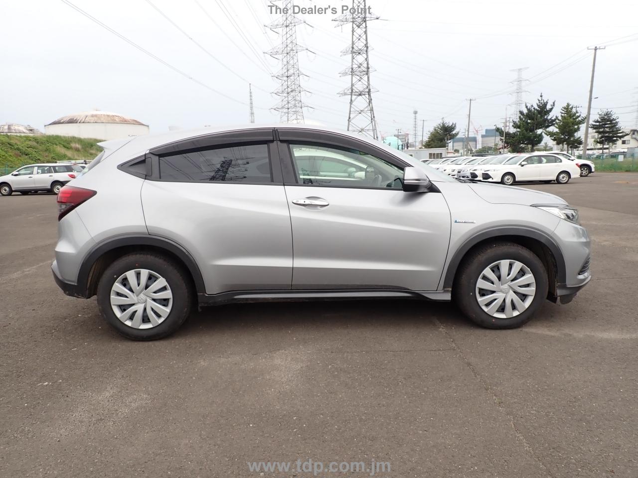 HONDA VEZEL 2018 Image 9