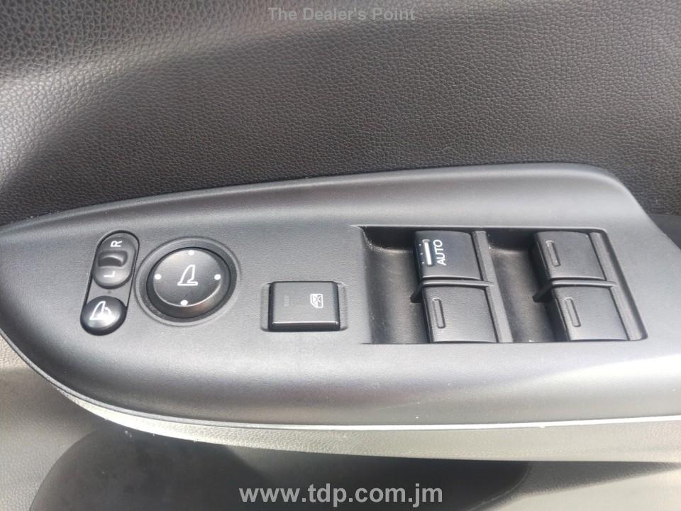 HONDA SHUTTLE 2019 Image 12