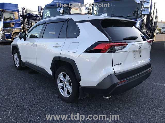 TOYOTA RAV-4 2019 Image 19