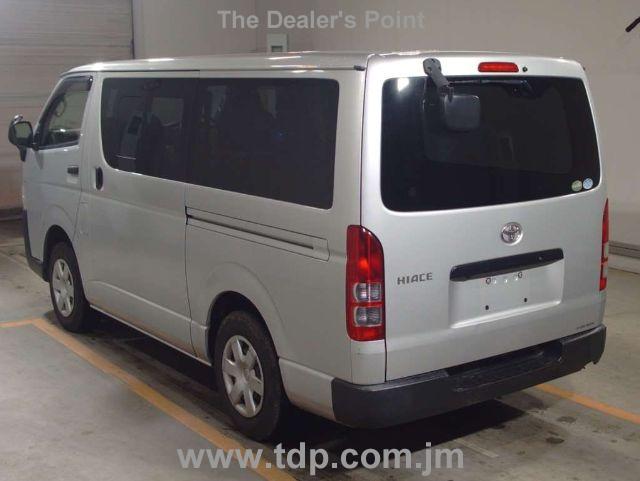 TOYOTA HIACE 2017 Image 4