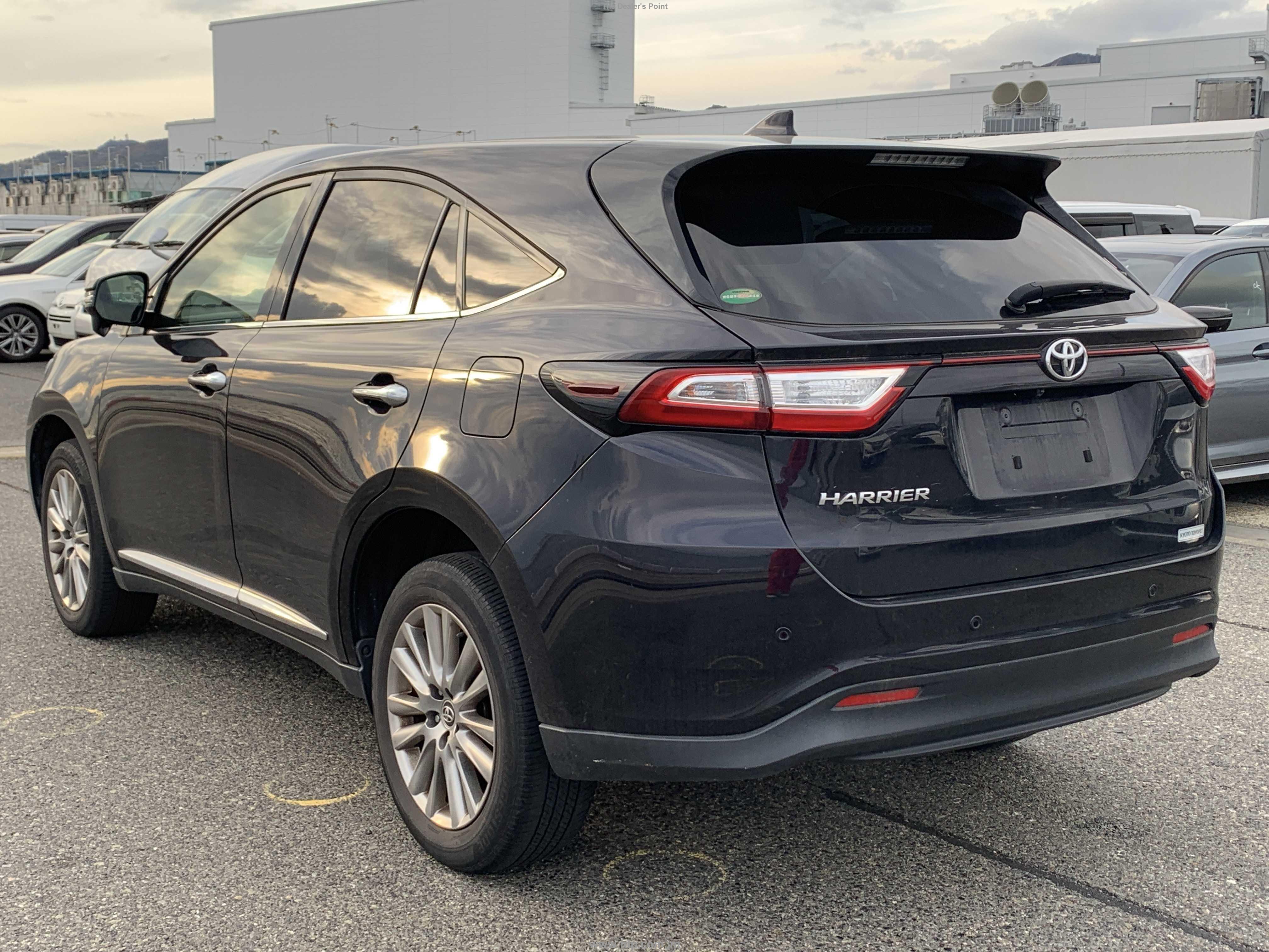 TOYOTA HARRIER 2019 Image 11